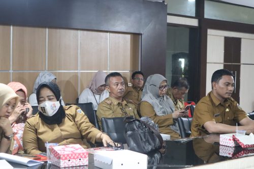 Sekdis DPMPTSP Sulteng Hadiri Rapat Paripurna Pembahasan dan Penetapan Raperda Provinsi Sulawesi Tengah