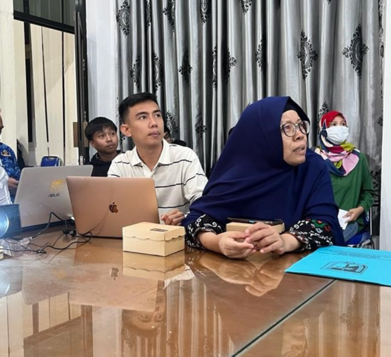 Desk eLHKPN oleh Inspektorat Daerah, DPMPTSP Prov. Sulteng rampungkan Master Jabatan Wajib Lapor Tahun 2023!